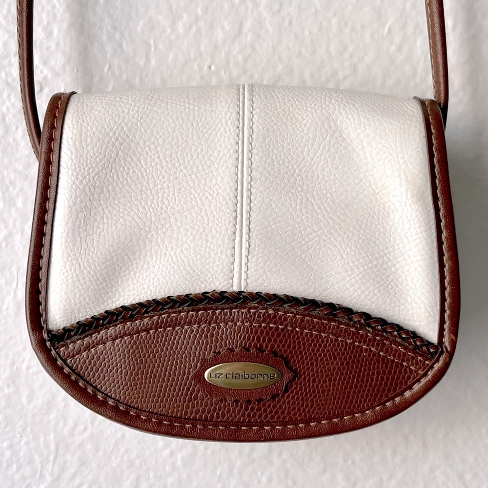 Vintage Liz Claiborne Small Faux Leather Saddle Bag Crossbody Purse-White/Brown